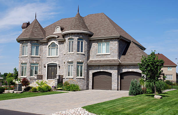 when to replace gutters for home maintenance